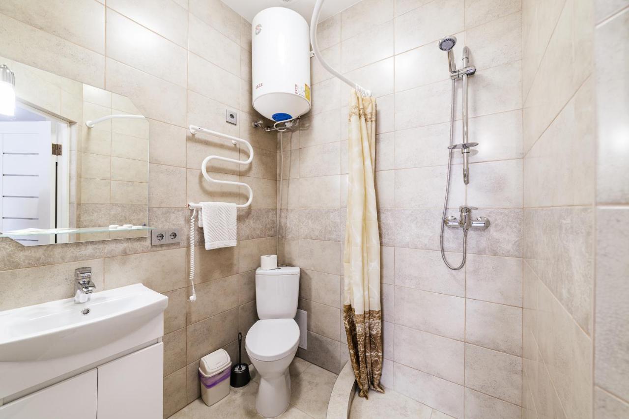 Затишні Смарт-Квартири В Історичному Центрі! Apartman Ungvár Kültér fotó