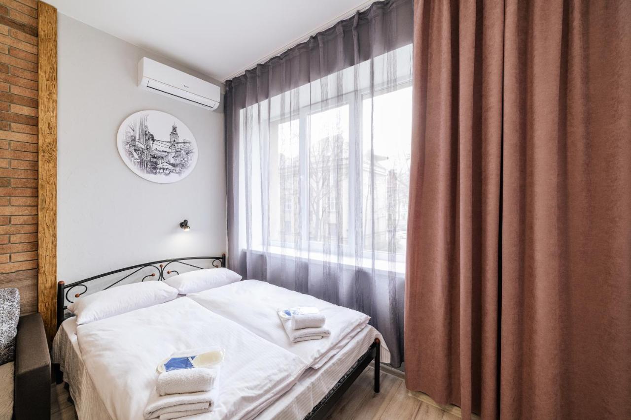 Затишні Смарт-Квартири В Історичному Центрі! Apartman Ungvár Kültér fotó