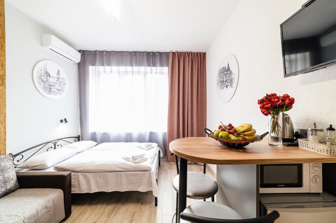 Затишні Смарт-Квартири В Історичному Центрі! Apartman Ungvár Kültér fotó