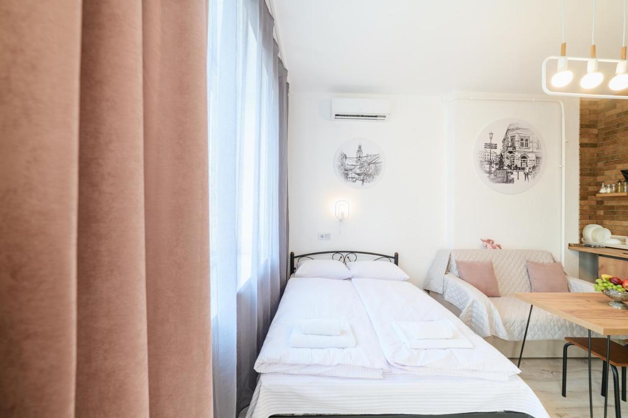Затишні Смарт-Квартири В Історичному Центрі! Apartman Ungvár Kültér fotó