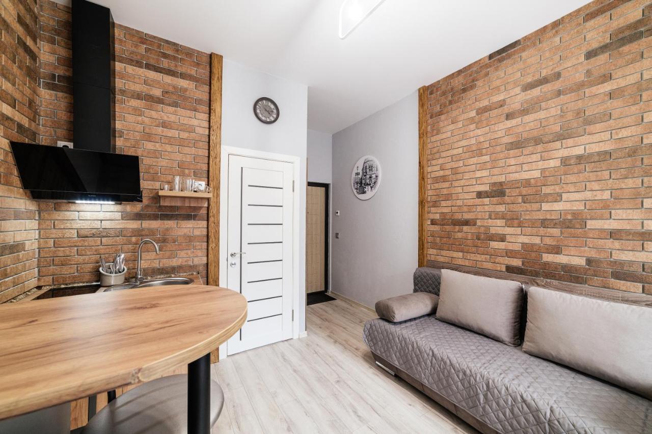 Затишні Смарт-Квартири В Історичному Центрі! Apartman Ungvár Kültér fotó