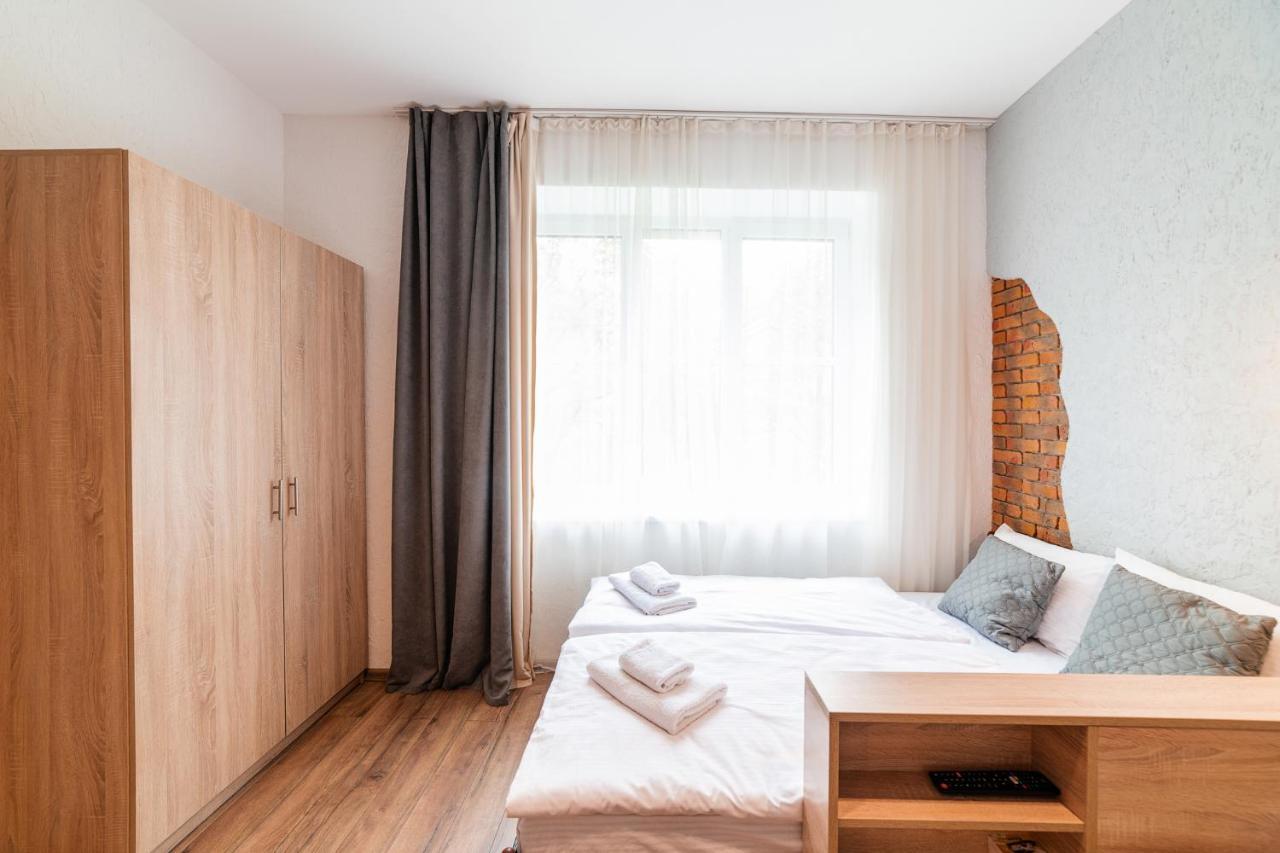 Затишні Смарт-Квартири В Історичному Центрі! Apartman Ungvár Kültér fotó