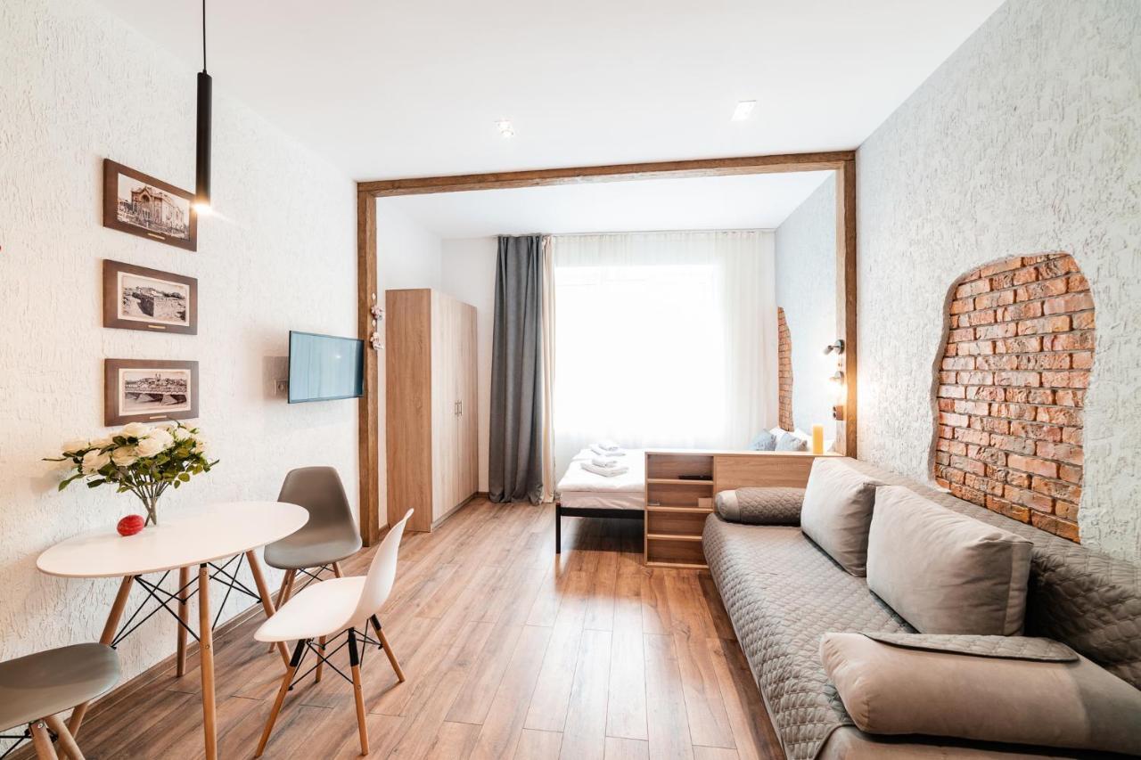 Затишні Смарт-Квартири В Історичному Центрі! Apartman Ungvár Kültér fotó